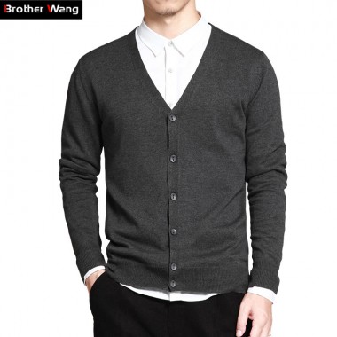 Brother Wang Brand 2018 Spring New Men's Cotton Sweaters Fashion Casual V-collar Slim Knitting Cardigan Male Plus Size Clothes