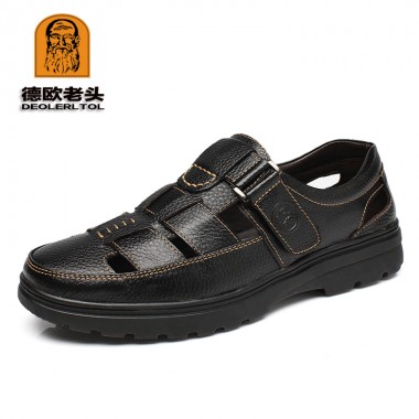 2018 New Men's Genuine Leather Sandals Older Man Cut Out Shoes Head Leather Soft Anti-slip Father Sandals Man Summer Sandals