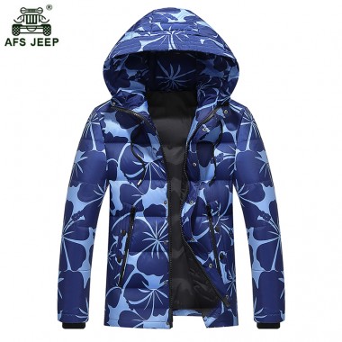 2018 New winter jacket men's fashion camouflage pattern Jacket thickening casual hooded fur collar white duck down coat xia210wy